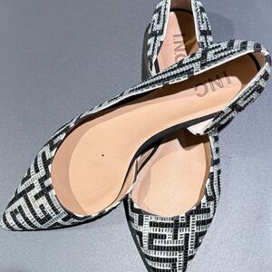 INC International Concepts Women's Geometric Black and White Flats